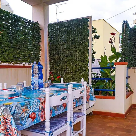 Modern In 90 M² Furnished Terrace Apartment Alcamo