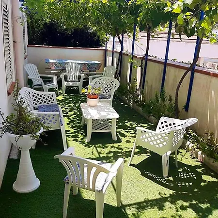 Modern In 90 M² Furnished Terrace Apartment