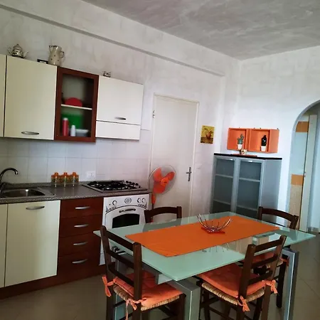 Modern In 90 M² Furnished Terrace Apartment Alcamo